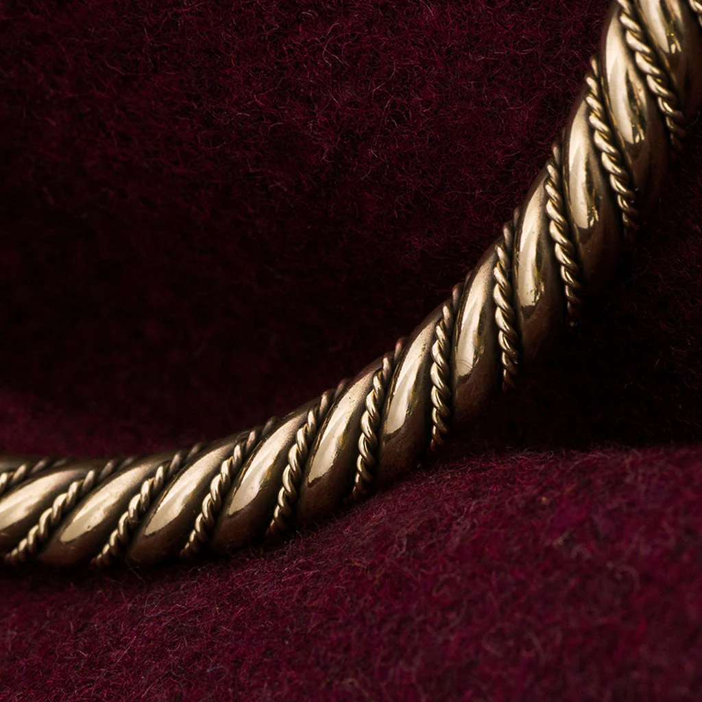 Bear Armring, Bronze - Image 3